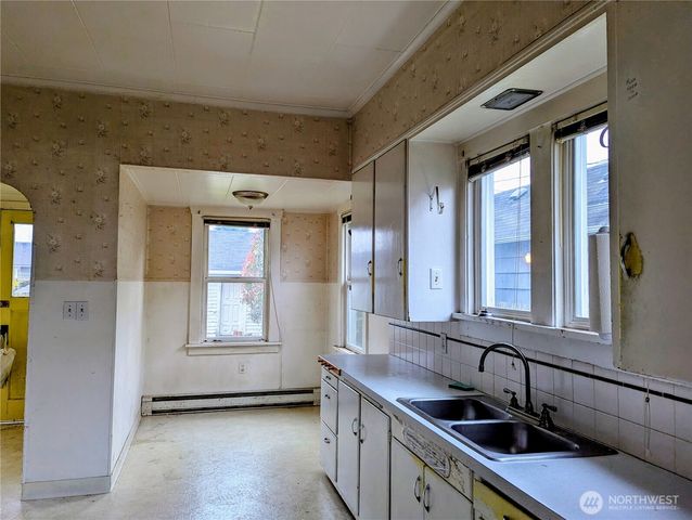 1615 4th Street, Marysville, WA 98270