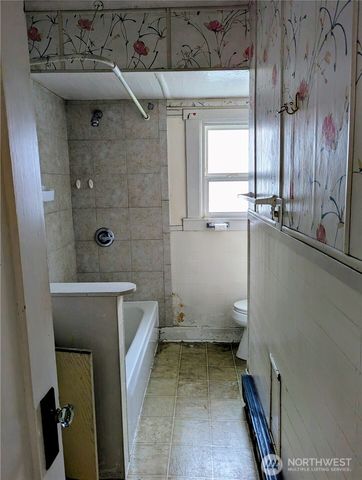 1615 4th Street, Marysville, WA 98270