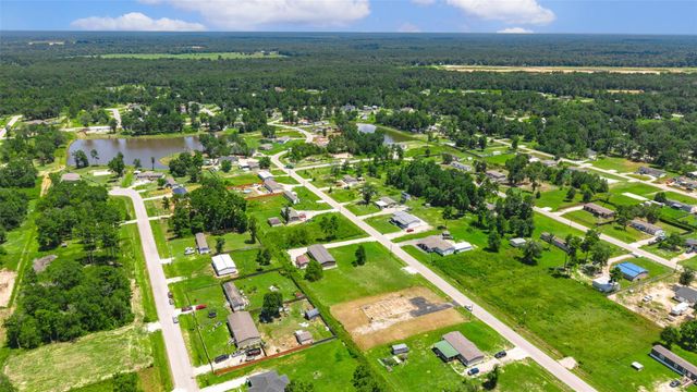 12185 County Road 37495, Cleveland, TX 77327