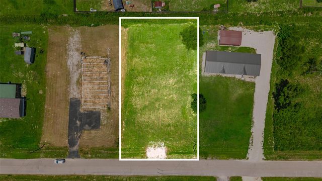 12185 County Road 37495, Cleveland, TX 77327