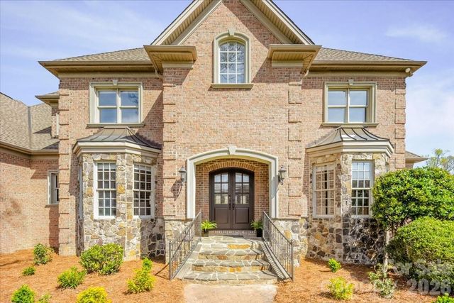 1900 Funny Cide Drive, Waxhaw, NC 28173