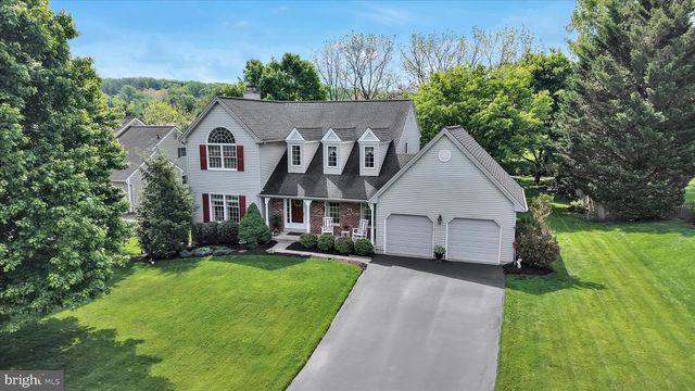 214 MILL POND DR, Exton, PA 19341
