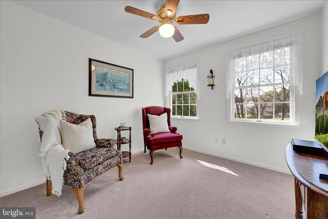 214 MILL POND DR, Exton, PA 19341