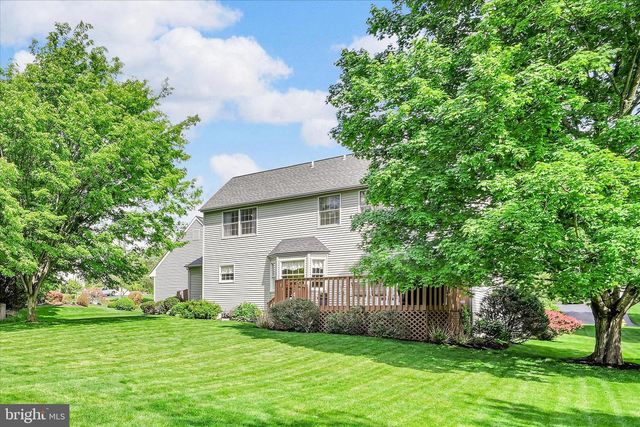 214 MILL POND DR, Exton, PA 19341