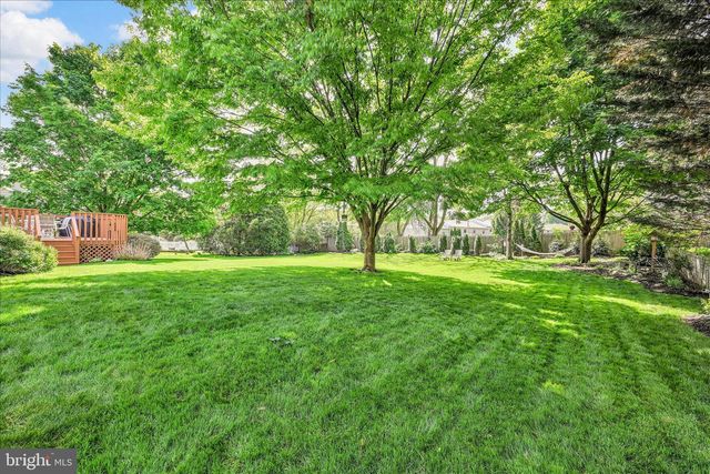 214 MILL POND DR, Exton, PA 19341