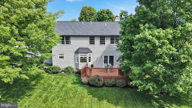 214 MILL POND DR, Exton, PA 19341