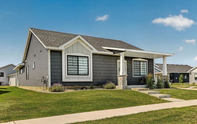 5370 Harvest Lake Drive NW, Rochester, MN 55901