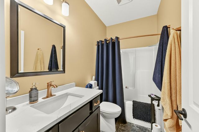 5370 Harvest Lake Drive NW, Rochester, MN 55901