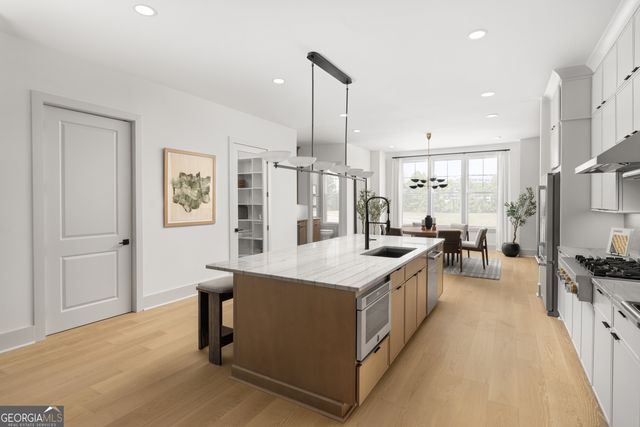 2244 Crestview Drive 35, Brookhaven, GA 30319