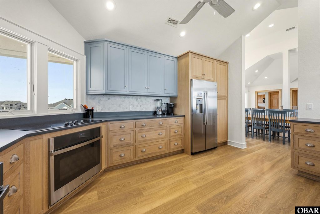 Image 7 of property listing at 413 Deep Neck Road Lot #90, Corolla, NC 27927