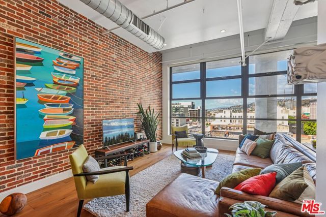 1645 N Vine Street 611, Los Angeles, CA 90028