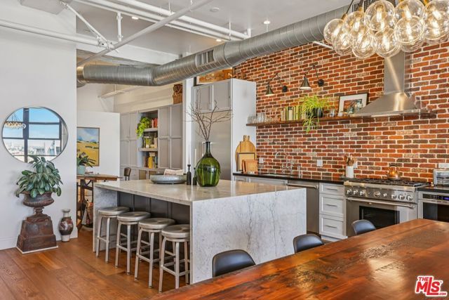 1645 N Vine Street 611, Los Angeles, CA 90028