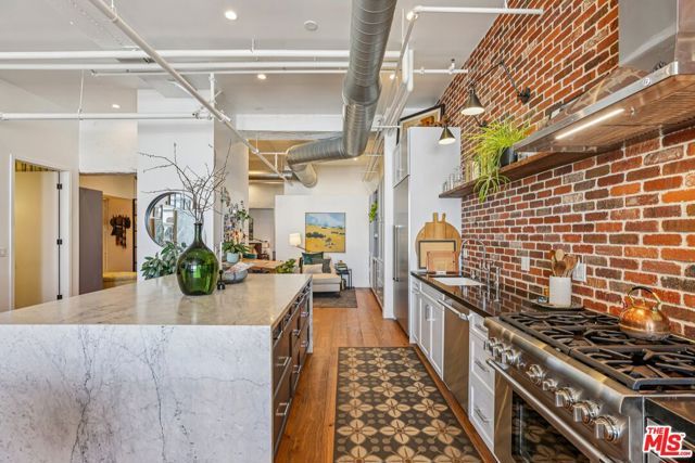 1645 N Vine Street 611, Los Angeles, CA 90028