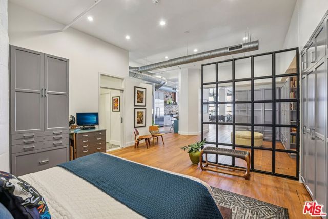 1645 N Vine Street 611, Los Angeles, CA 90028