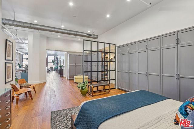 1645 N Vine Street 611, Los Angeles, CA 90028