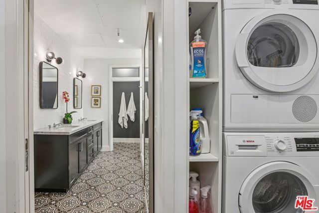 1645 N Vine Street 611, Los Angeles, CA 90028