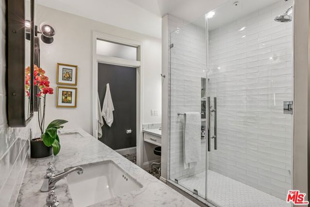 1645 N Vine Street 611, Los Angeles, CA 90028