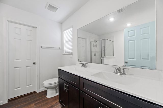 7322 Madison Commons Lane, Houston, TX 77075