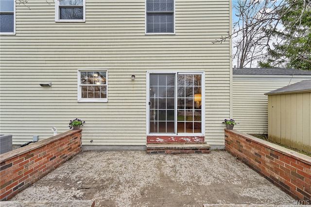 5984 Darby Road, Cicero, NY 13039