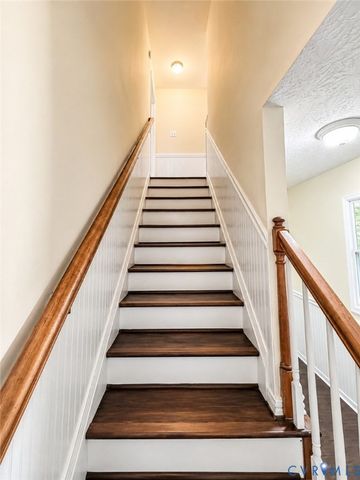 8240 Tarragon Dr, Mechanicsville, VA 23111