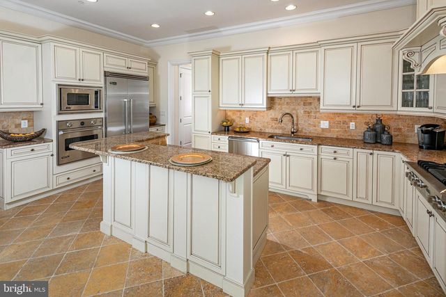 20 PAUL ROBESON PL, Princeton, NJ 08542