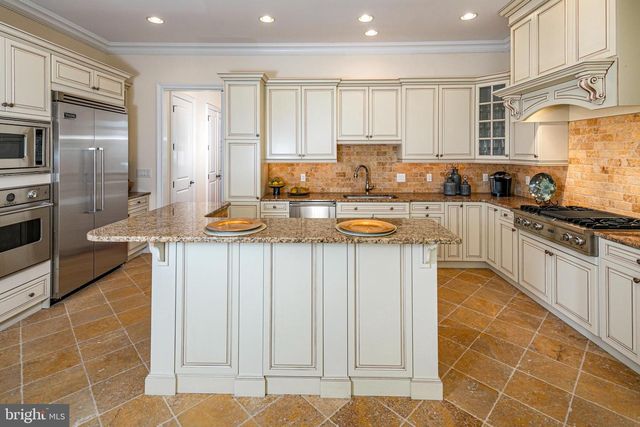 20 PAUL ROBESON PL, Princeton, NJ 08542