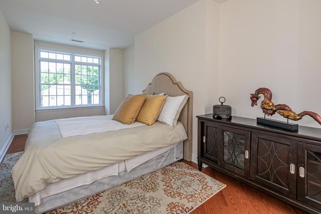 20 PAUL ROBESON PL, Princeton, NJ 08542