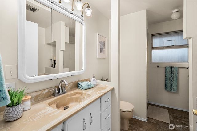 26650 18th Place S, Des Moines, WA 98198