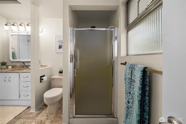 26650 18th Place S, Des Moines, WA 98198