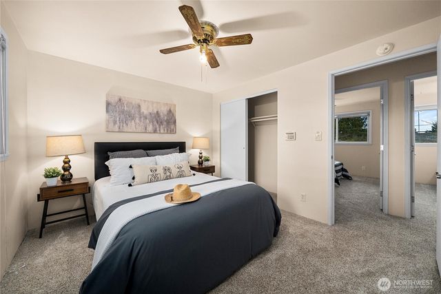 26650 18th Place S, Des Moines, WA 98198