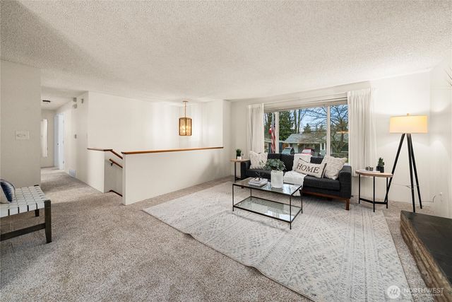 26650 18th Place S, Des Moines, WA 98198