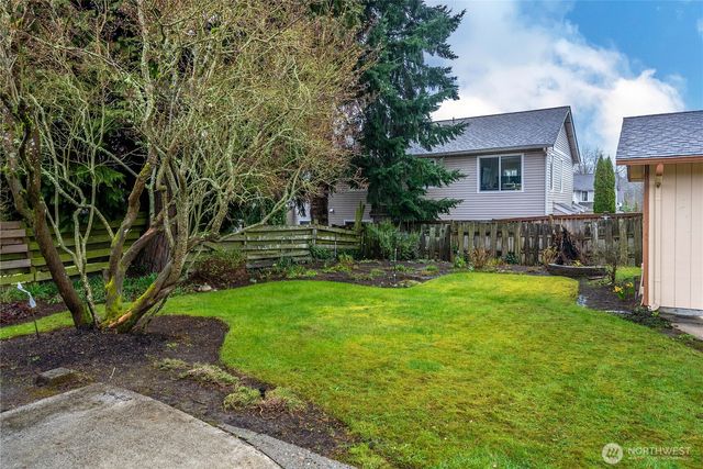26650 18th Place S, Des Moines, WA 98198