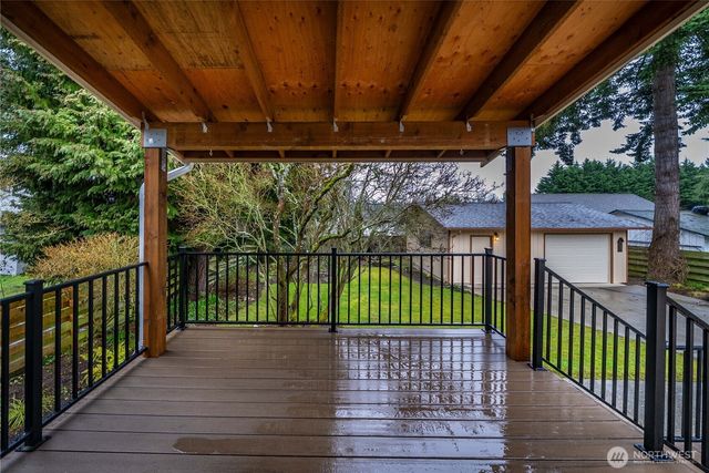 26650 18th Place S, Des Moines, WA 98198