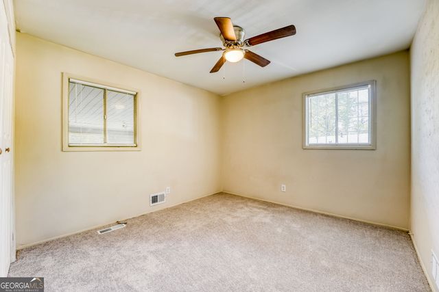 1340 Pineglen Drive, Riverdale, GA 30296