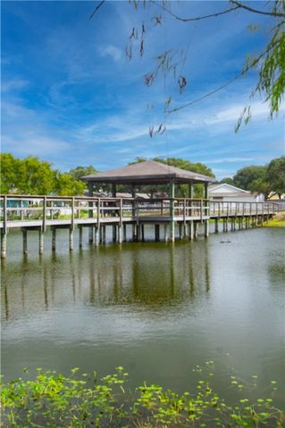 113 Treasure, Rockport, TX 78382