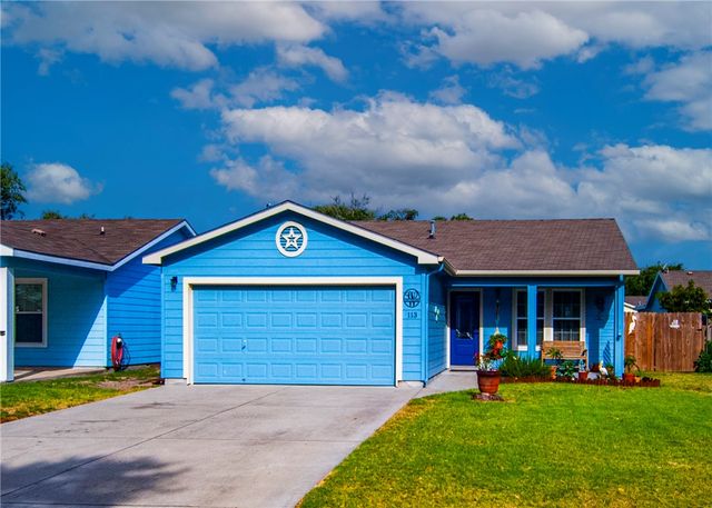 113 Treasure, Rockport, TX 78382