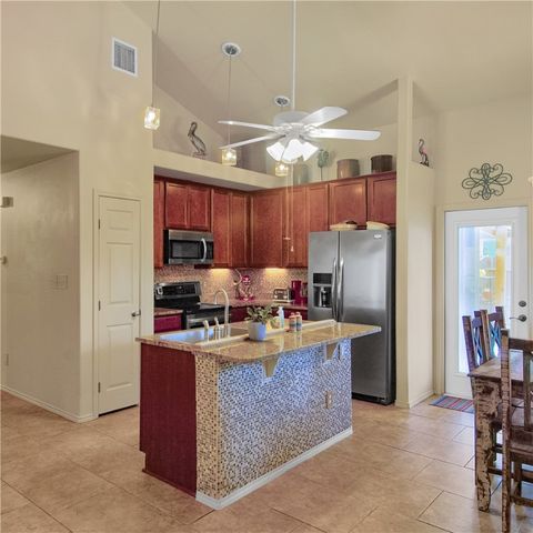113 Treasure, Rockport, TX 78382