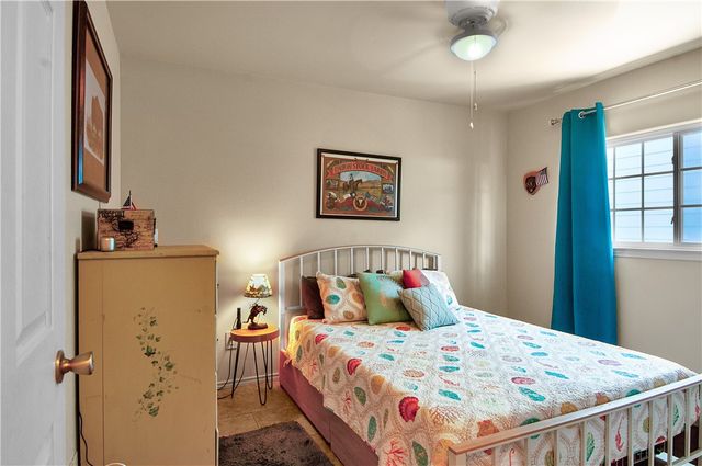113 Treasure, Rockport, TX 78382