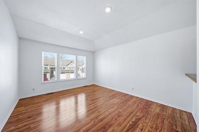 1201 N MART WAY Drive 107, Olathe, KS 66061