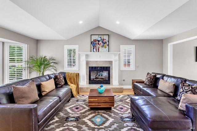 2513 Troon Ct, Fairfield, CA 94534