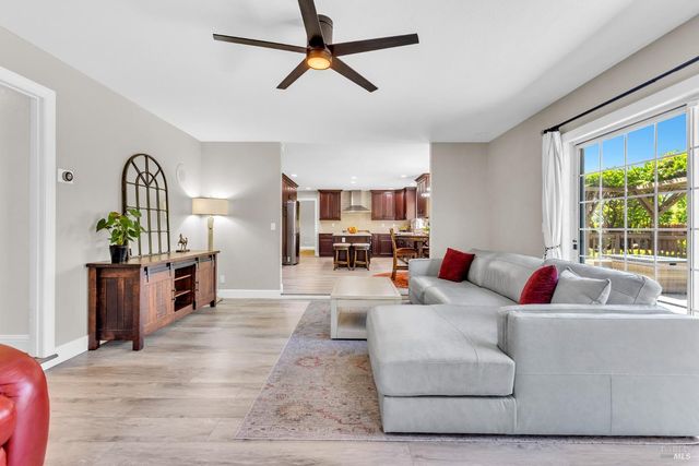 2513 Troon Ct, Fairfield, CA 94534