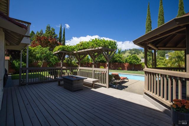 2513 Troon Ct, Fairfield, CA 94534