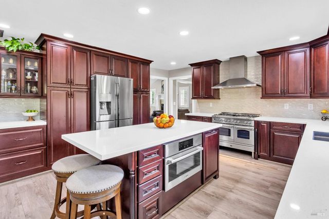 2513 Troon Ct, Fairfield, CA 94534