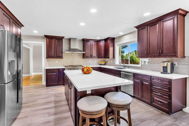 2513 Troon Ct, Fairfield, CA 94534