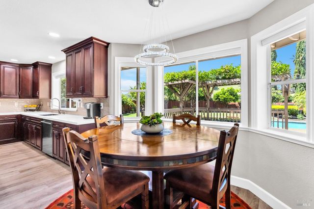 2513 Troon Ct, Fairfield, CA 94534