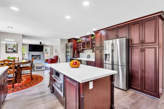 2513 Troon Ct, Fairfield, CA 94534