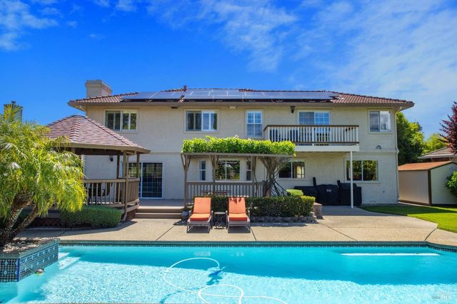 2513 Troon Ct, Fairfield, CA 94534