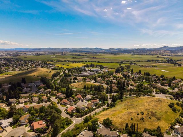 2513 Troon Ct, Fairfield, CA 94534