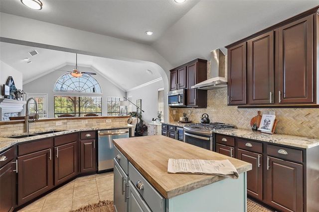 7067 Nantucket Way, Grand Prairie, TX 75054