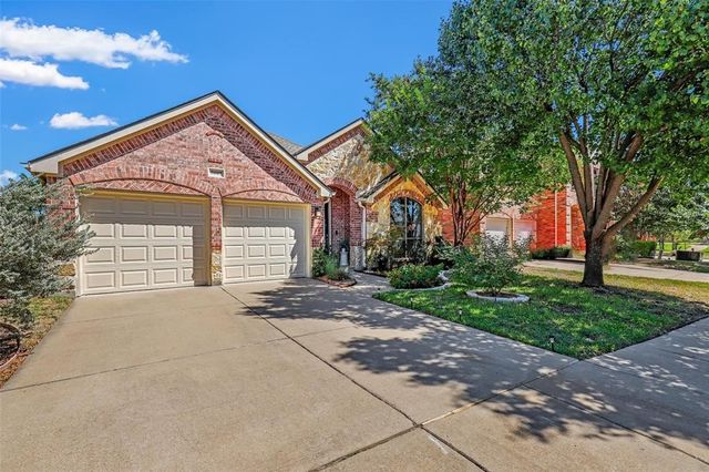 7067 Nantucket Way, Grand Prairie, TX 75054
